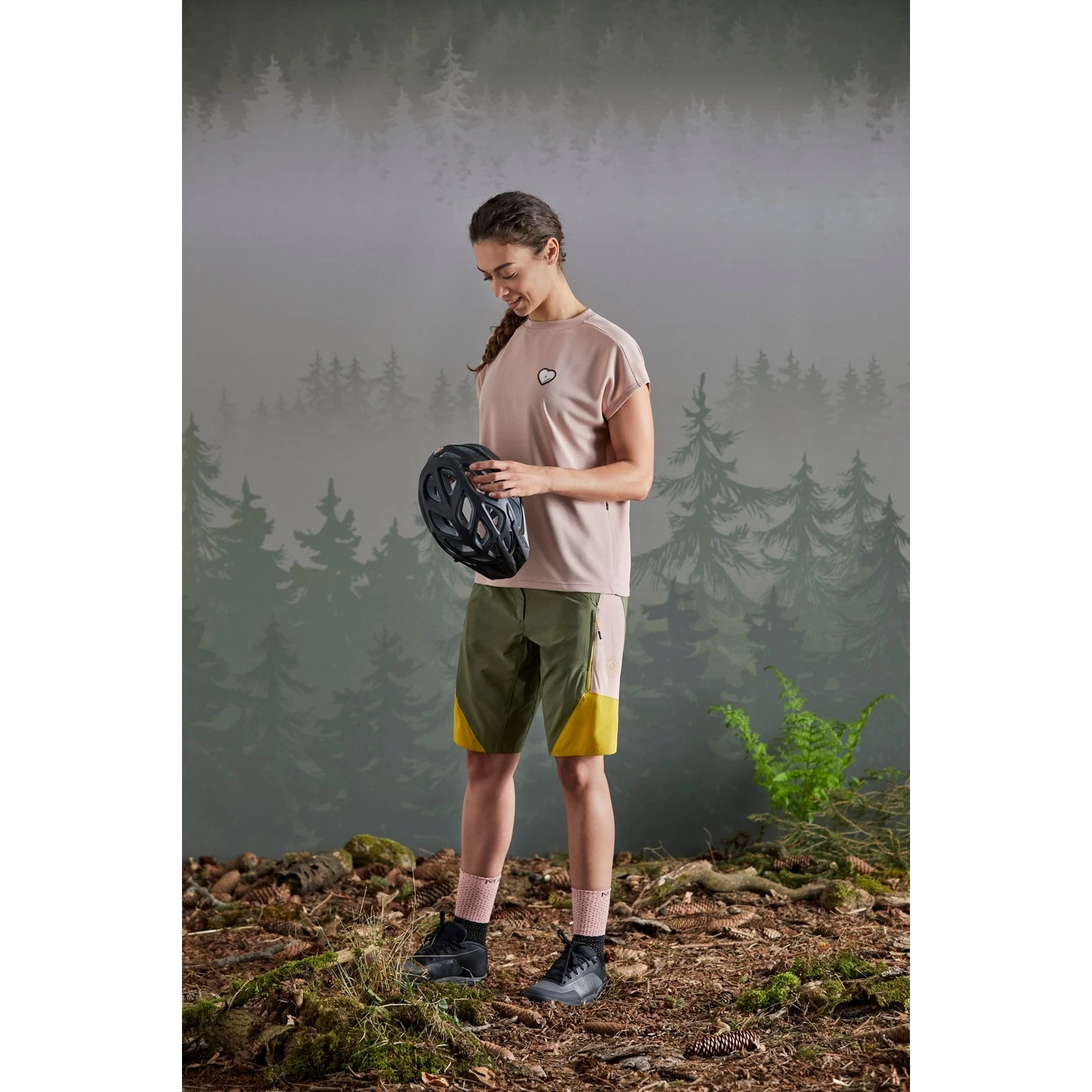 Maloja AhornM. Damen Shorts - Bloom Multi 8475 4 Maloja AhornM. Damen Shorts - Bloom Multi 8475 – Bild 4