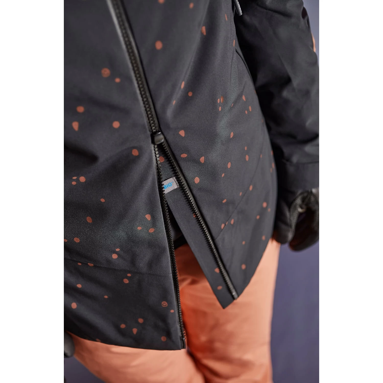 Maloja BuchfinkM. Alpine Isolierte Damenjacke - Midnight 8581 7 Maloja BuchfinkM. Alpine Isolierte Damenjacke - Midnight 8581 – Bild 7